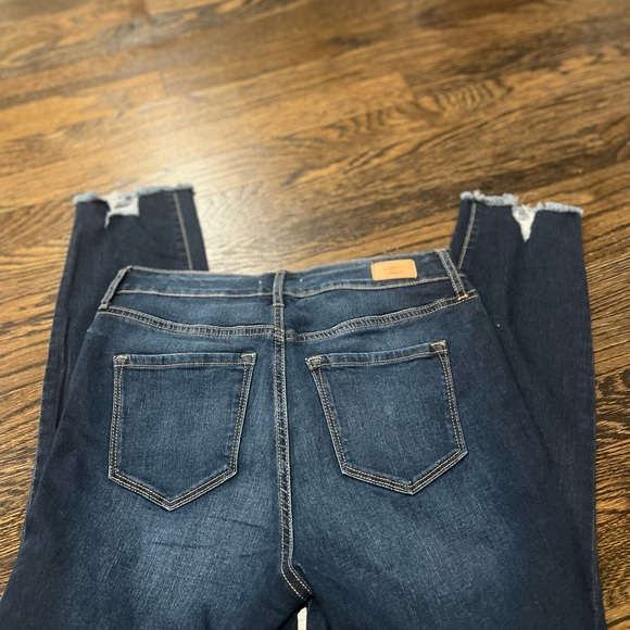 Sofia Vergara Jeans size 4 short - Picture 6 of 6